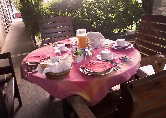 Bed & Breakfast Il Glicine Zimone